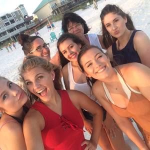 Meet your Posher, Andrea